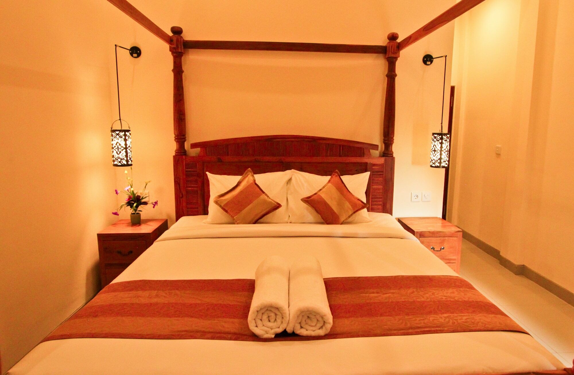 Awan Bali House Hotel Ubud  Exterior photo